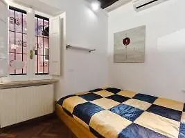 Vicolo Del Piede 31 - Trastevere Hotel Rome 0*,  Italy